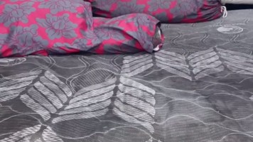 Karenina Udah Crot Pengen Puas Dientot Lagi