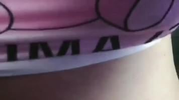 Pamer Susu Imut Sambil Liatin Tatto Pantat Semok Dream