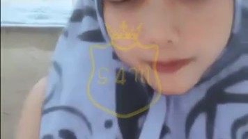 Bokep Jilbab Siaran Langsung Mbak Cici Hijabers Mandi Nih Telanjang