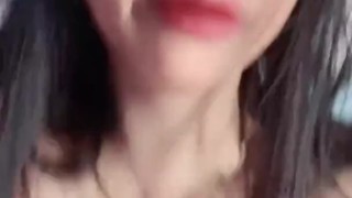 Siapa yang Doyan Ulekan Pantat Bahenol Tante. HOT51