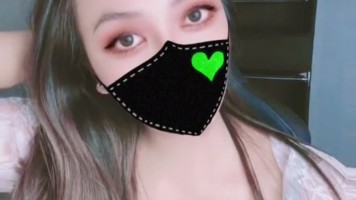 Nayla Cantik Mempesona Remas Buah Dada