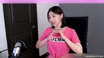 Kak Mina Bondol Anu Pink Colmek